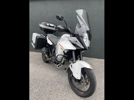 KTM 1290 SUPER ADVENTURE T