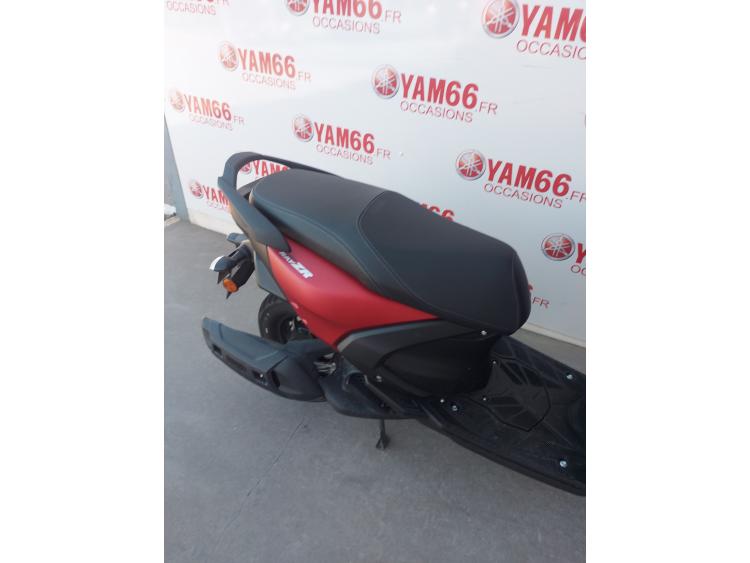 YAMAHA RayZR 125