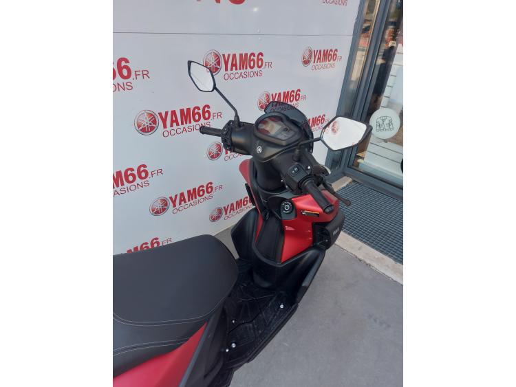 YAMAHA RayZR 125