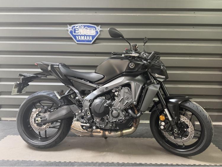 YAMAHA MT-09 BLACK 2026 - Livraison 