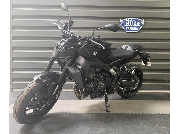 YAMAHA MT-09 BLACK 2026 - Livraison 