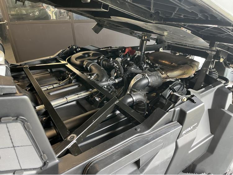 CAN-AM TRAXTER PRO XU HD10 T ABS