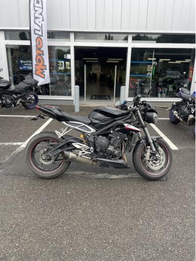 TRIUMPH STREET TRIPLE 765 RS