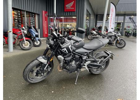 TRIUMPH TRIDENT 660 A2