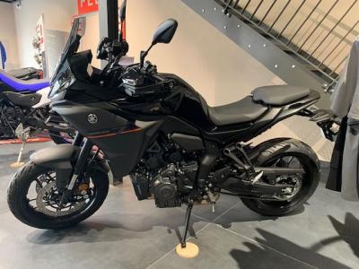 YAMAHA TRACER 7