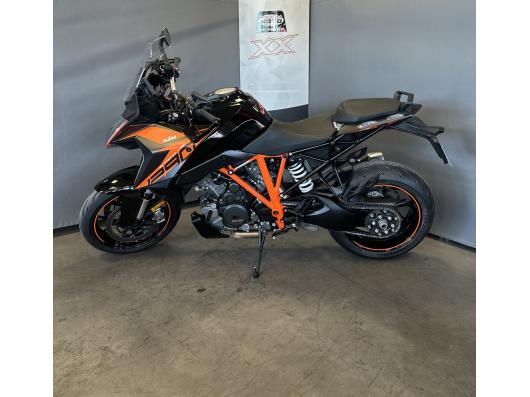 KTM 1290 SUPER DUKE GT