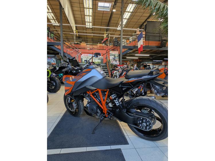 KTM 1290 SUPER DUKE GT