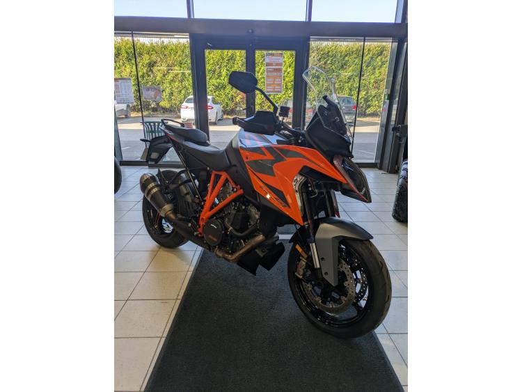 KTM 1290 SUPER DUKE GT