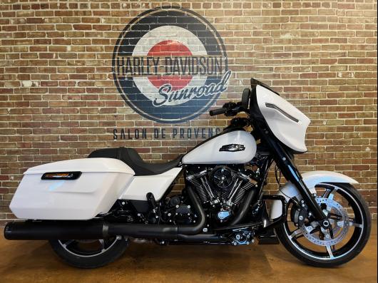 HARLEY-DAVIDSON TOURING STREET GLIDE 1923