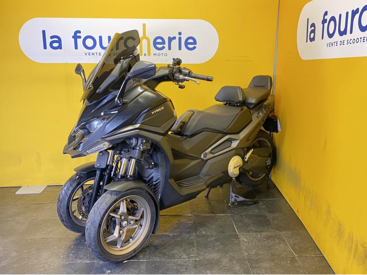 KYMCO CV3 550