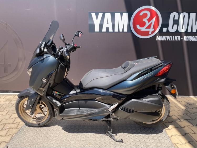 YAMAHA XMAX 300 Tech Max