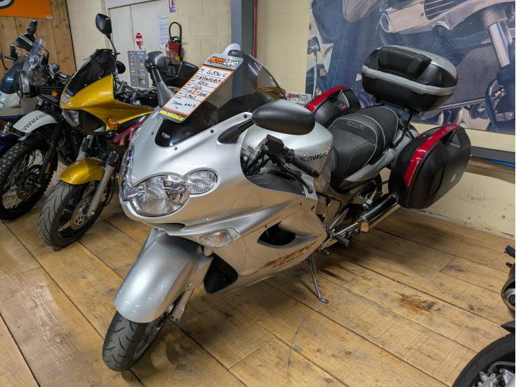 KAWASAKI ZZR 1200
