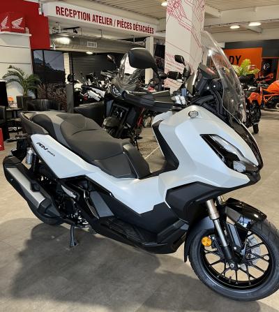 HONDA ADV 350
