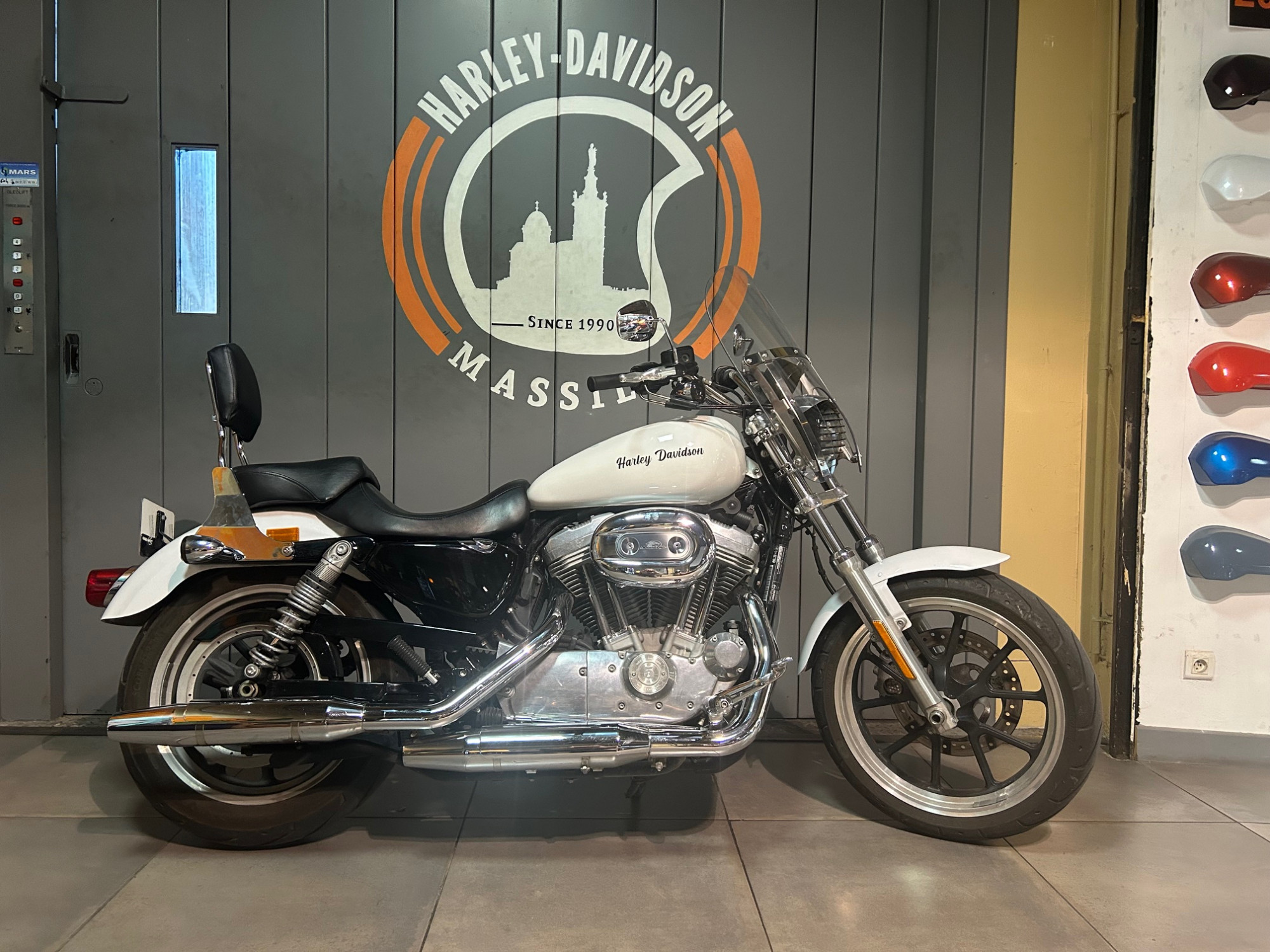 HARLEY-DAVIDSON SPORTSTER 883 LOW