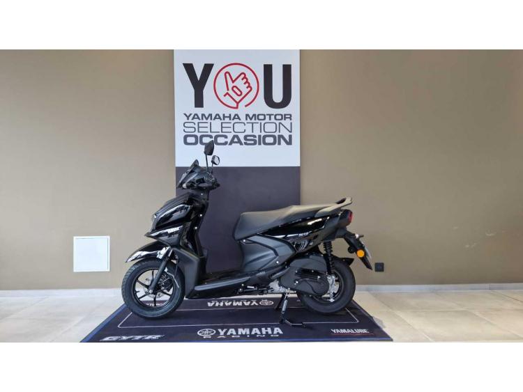 YAMAHA RayZR 125 - 34 €/mois