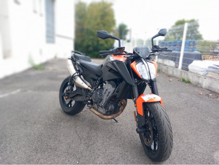 KTM 890 DUKE