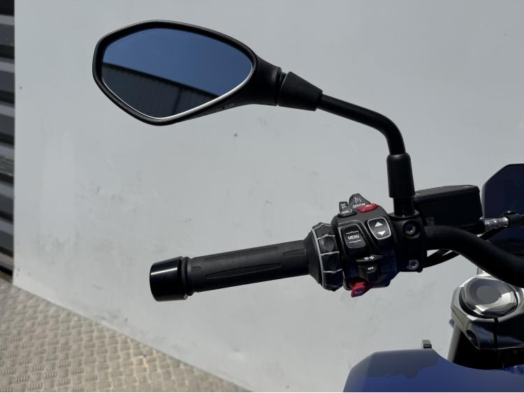 BMW R 1300 R 
