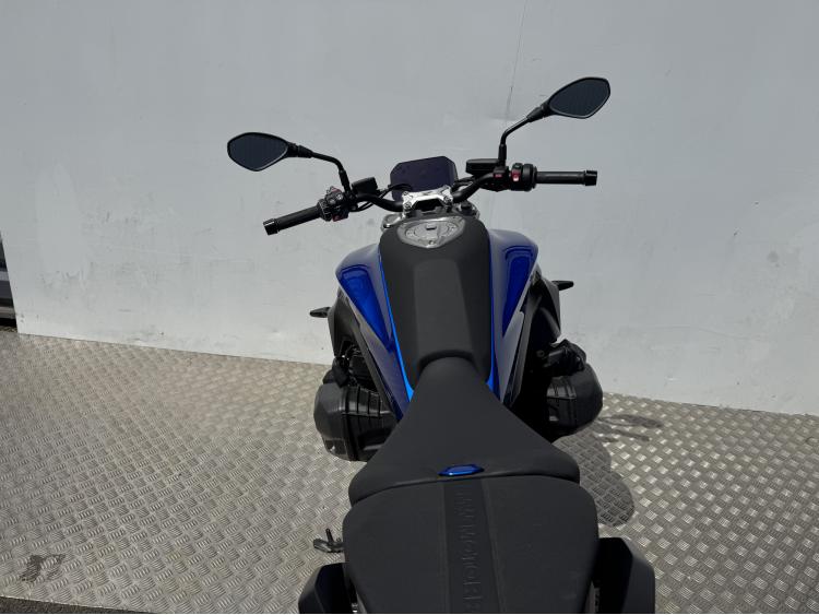 BMW R 1300 R 