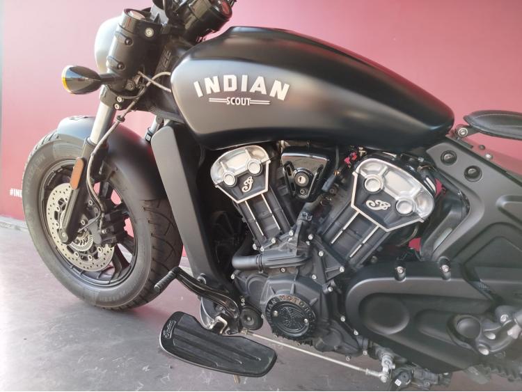 INDIAN SCOUT BOBBER 1133 BLACK SMOKE