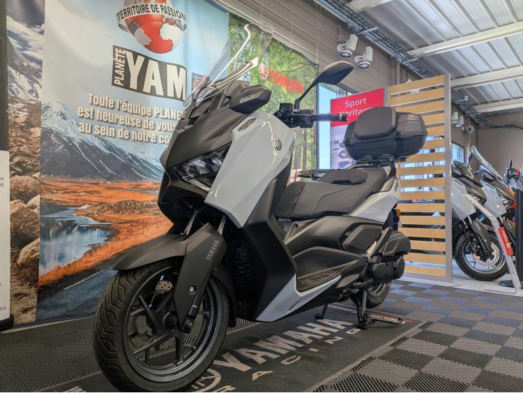 YAMAHA XMAX 125 TECH MAX GARANTIE JUILLET 2030 