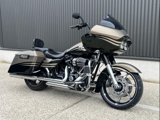 HARLEY-DAVIDSON TOURING ROAD GLIDE 1800 CVO