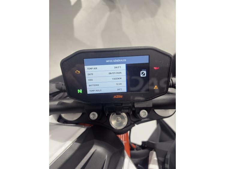 KTM 1290 SUPER DUKE R