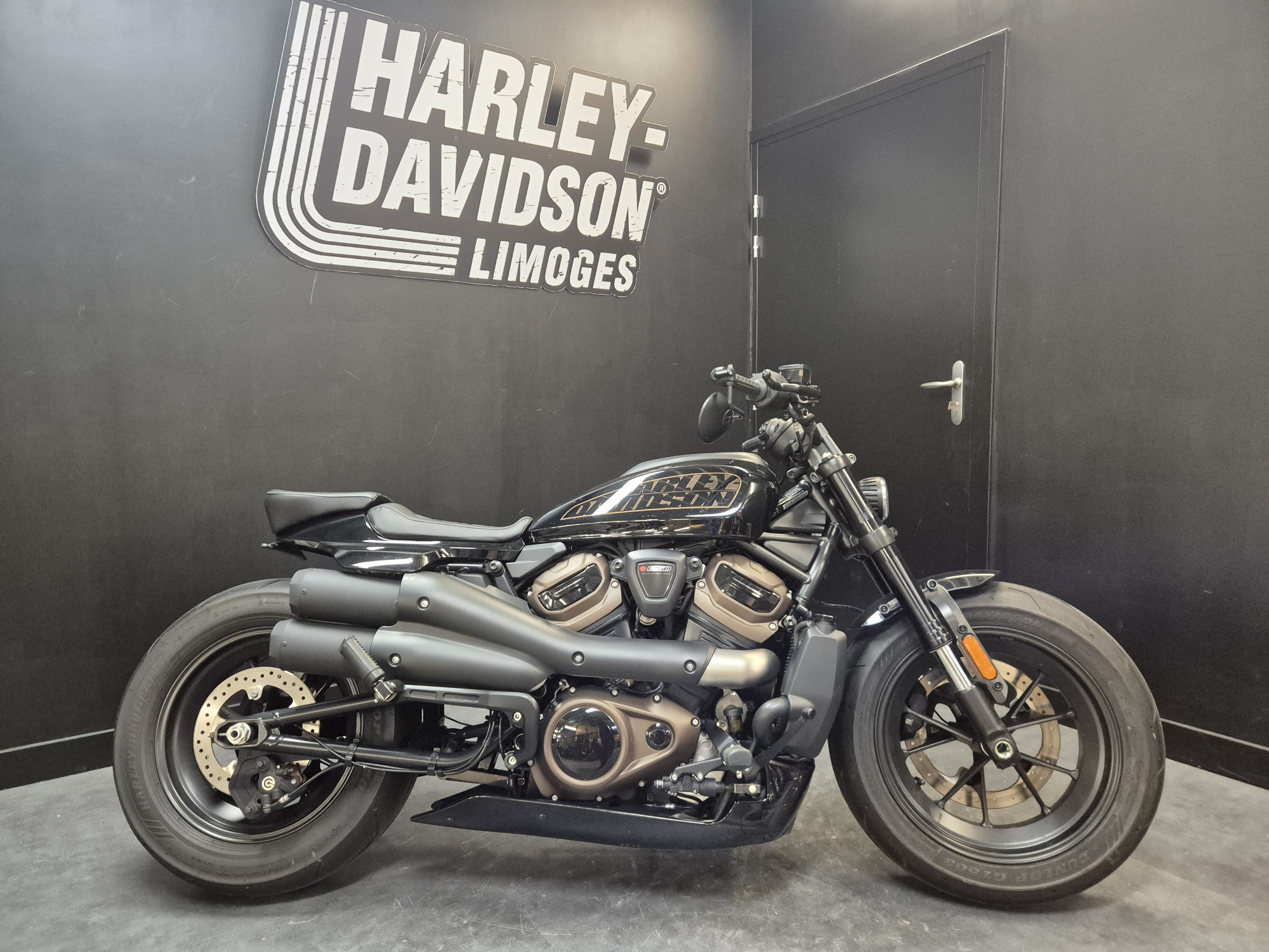 HARLEY-DAVIDSON SPORTSTER 1250 S