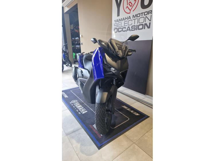 YAMAHA XMAX 125
