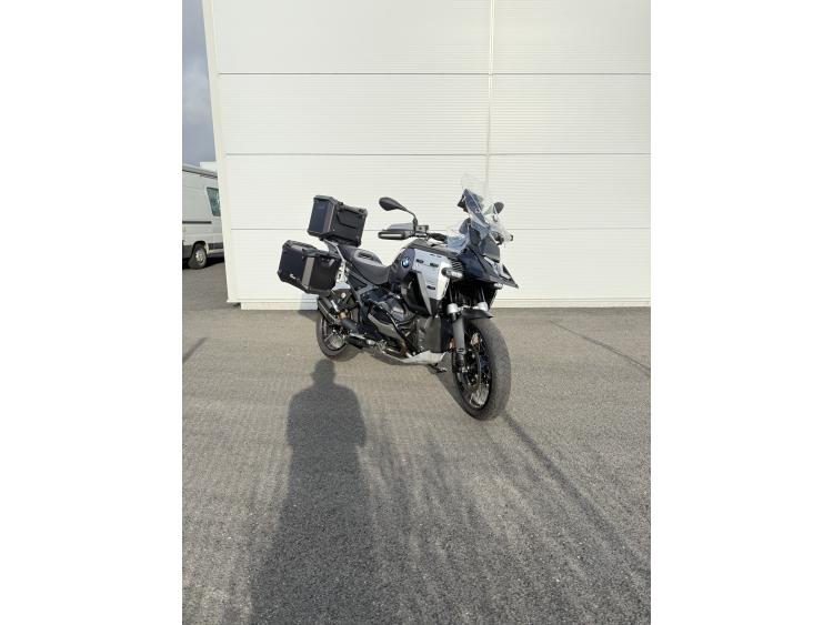 BMW R 1300 GS ADVENTURE TRIPLE BLACK 