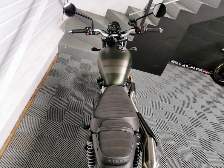 TRIUMPH STREET SCRAMBLER  900 - 1ERE MAIN - ELIGIBLE A2