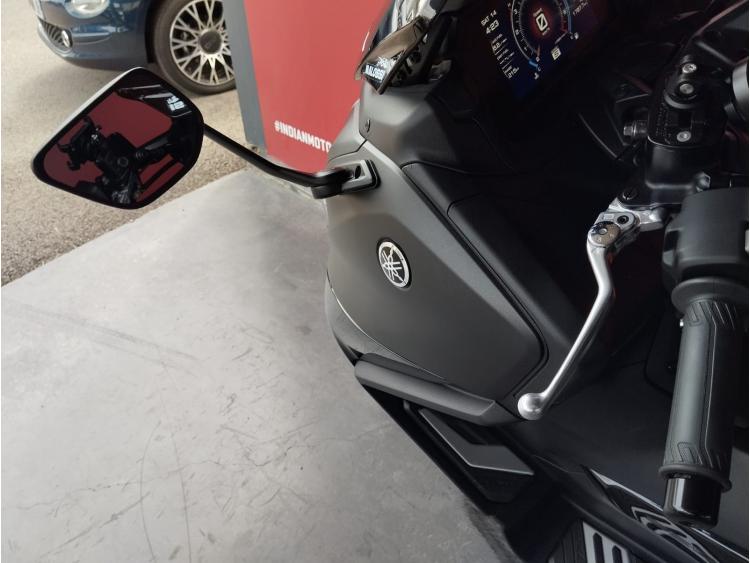 YAMAHA XP T-MAX 560 + EQUIPEMENTS