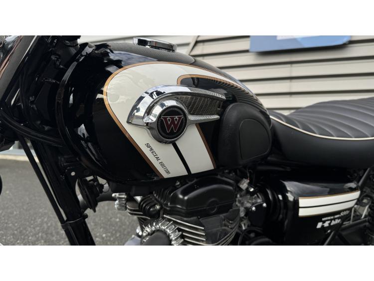 KAWASAKI W 800