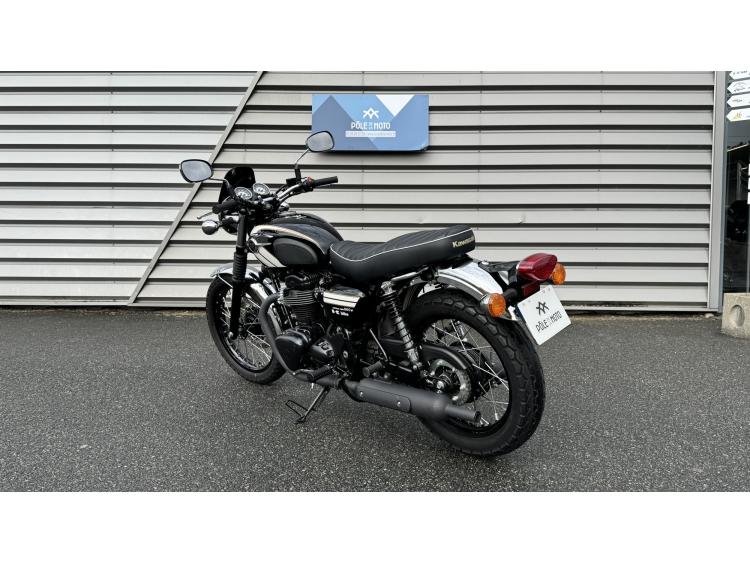 KAWASAKI W 800