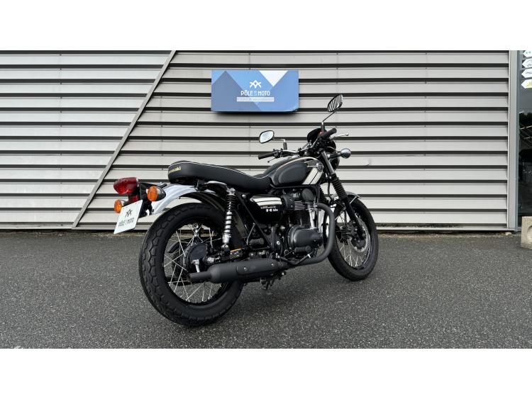 KAWASAKI W 800