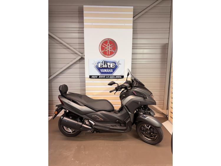 YAMAHA TRICITY 300