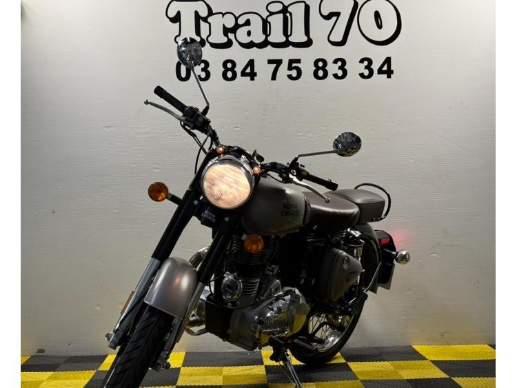 ROYAL ENFIELD CLASSIC 500  
