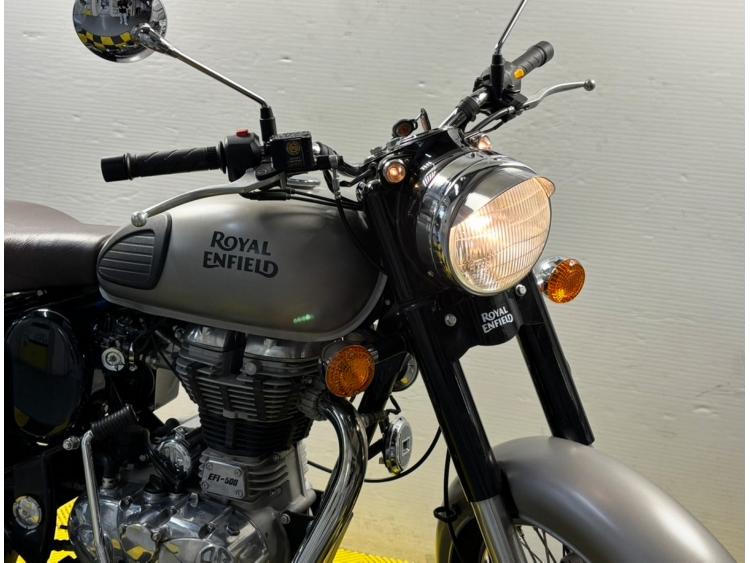 ROYAL ENFIELD CLASSIC 500  