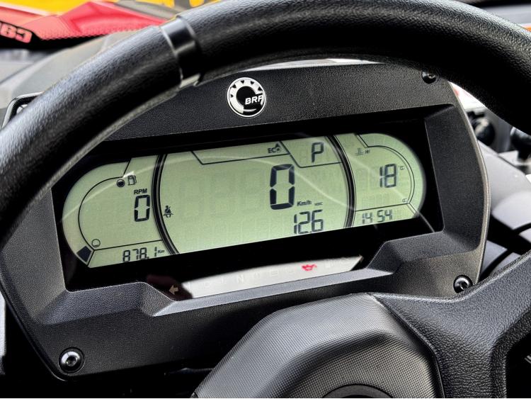 CAN-AM MAVERICK 1000 TRAIL DPS ABS - 880 kms - can am rzr 800 900 sport xxc xrs canam