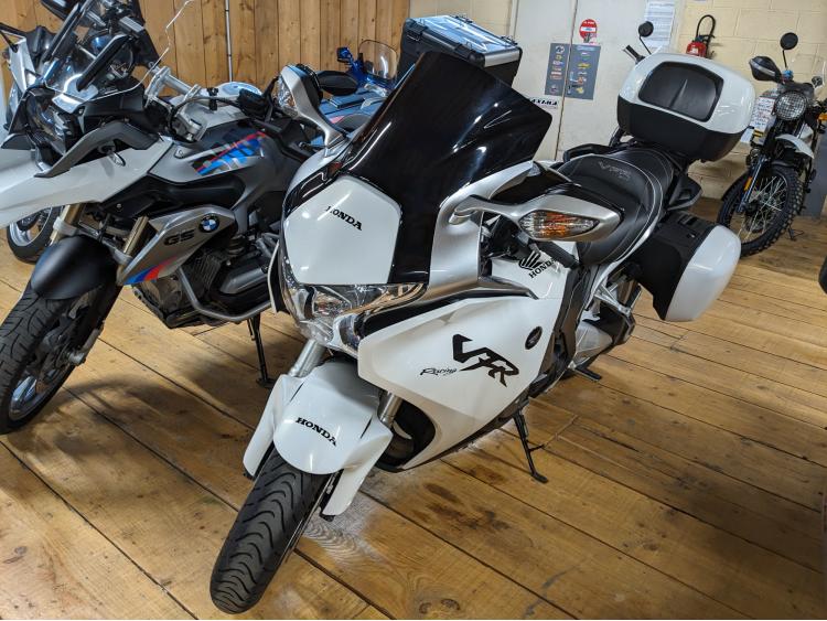 HONDA VFR 1200 F 172 cv