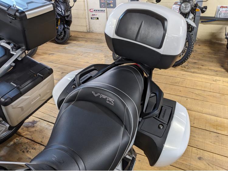 HONDA VFR 1200 F 172 cv
