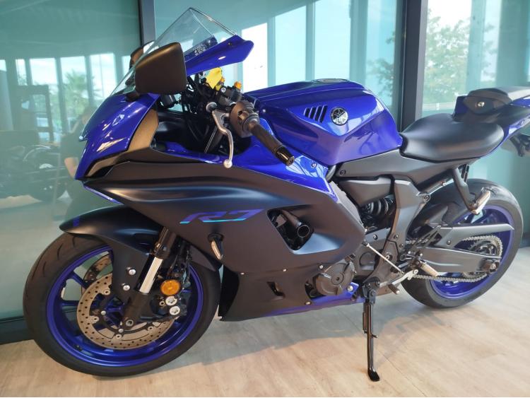 YAMAHA R7 35KW (A2) - 1er main