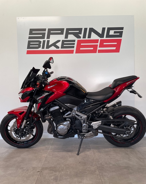 KAWASAKI Z 900