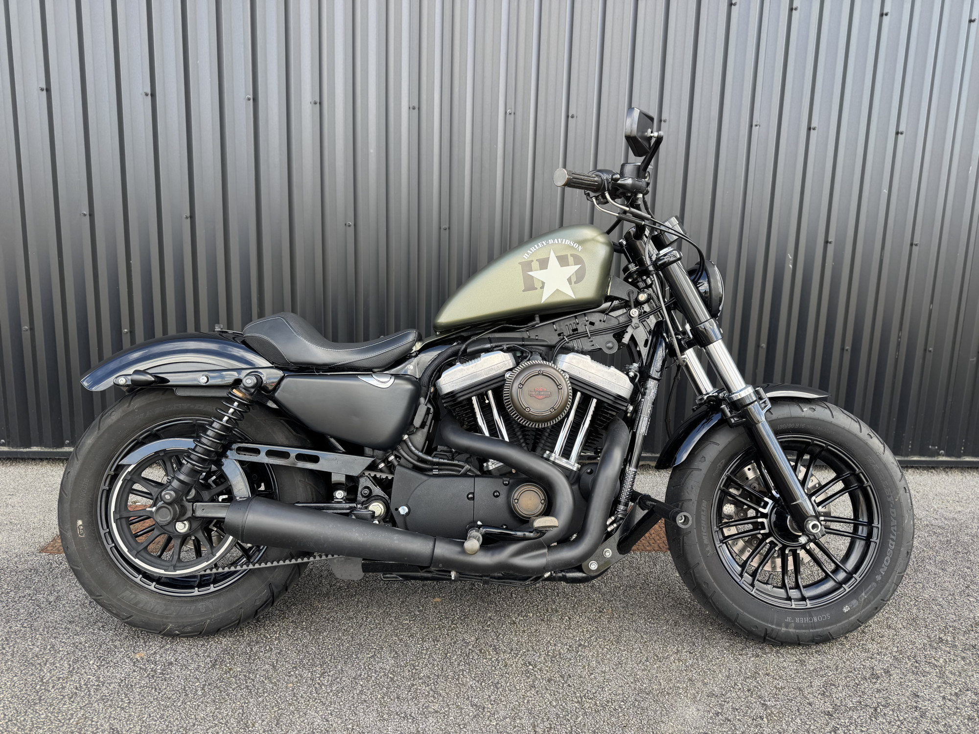 HARLEY-DAVIDSON SPORTSTER FORTY-EIGHT 1200