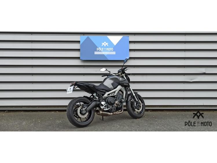 YAMAHA MT-09 ABS