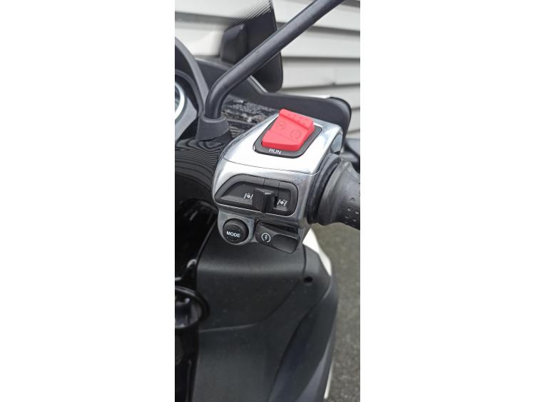 PIAGGIO MP3 300LT YOURBAN