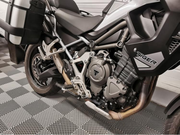 TRIUMPH TIGER 1200 GT PRO 1ERE MAIN 