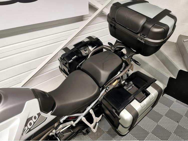 TRIUMPH TIGER 1200 GT PRO 1ERE MAIN 
