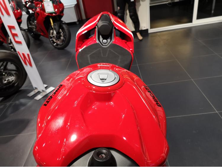 DUCATI PANIGALE V4S 2025
