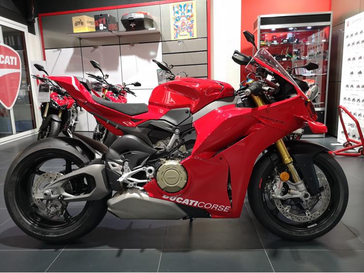DUCATI PANIGALE V4S 2025