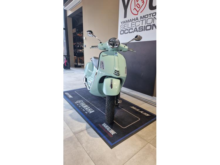 PIAGGIO VESPA 300 gts